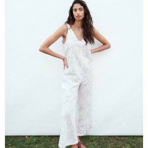 nwt Zara sz.s. white eyelet overalls/jumpsuit